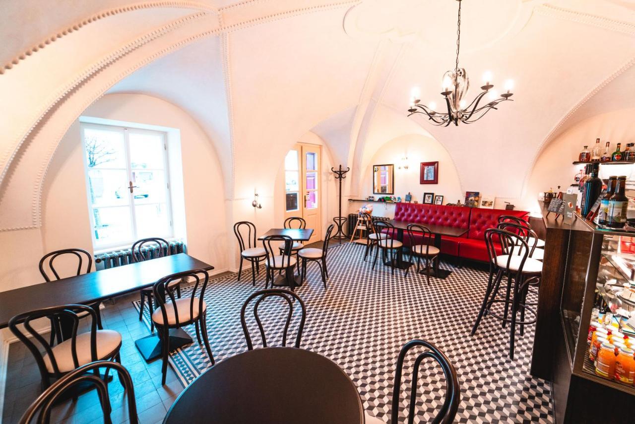 Krone Svätý Jur Exterior foto